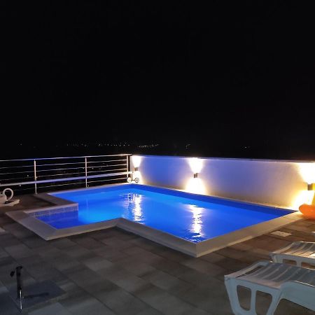 Apartmani Ima Rovanjska Luaran gambar