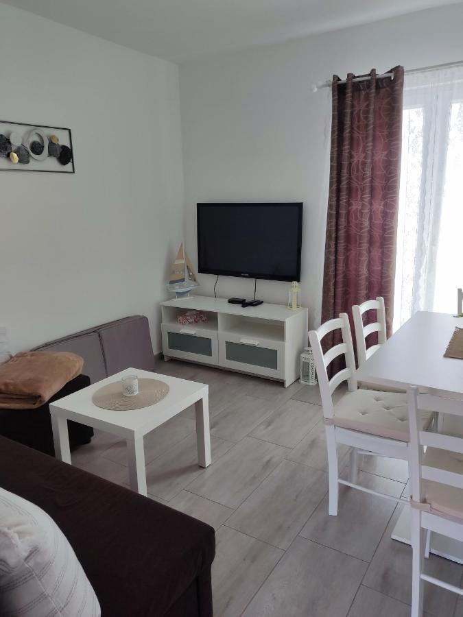 Apartmani Ima Rovanjska Luaran gambar