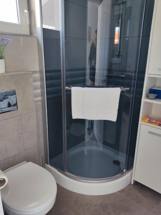 Apartmani Ima Rovanjska Luaran gambar